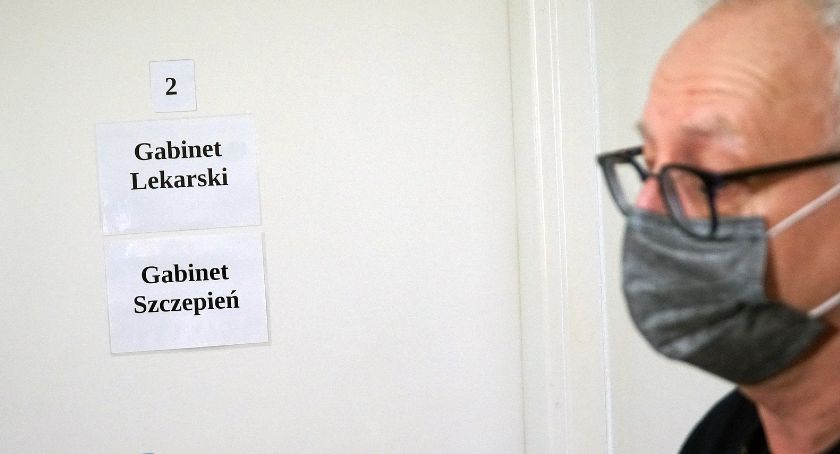 Nie ma już wolnych terminów na szczepienia [VIDEO]