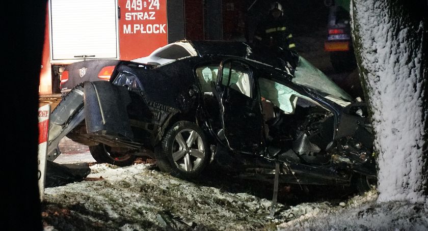 Śmiertelny wypadek na DK63 w Małym Płocku. Nie żyją dwie osoby! [FOTO]