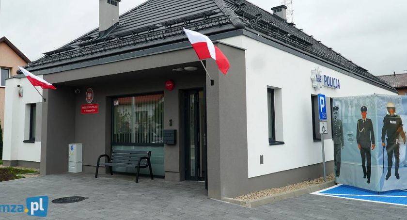Dzielnicowi pomogli mieszkańcowi gminy Nowogród. 