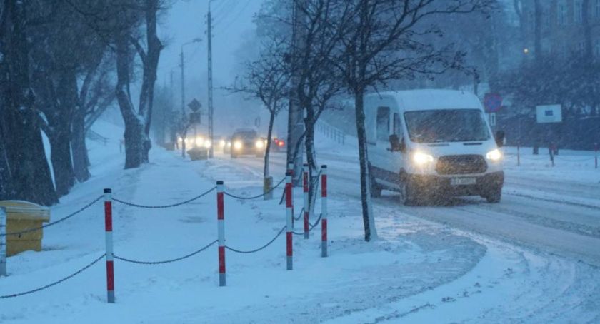 Synoptycy wydali ostrzeżenie przed silnym mrozem. Policja apeluje o rozwagę