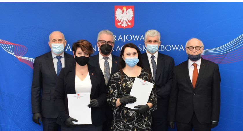 Trzy podlaskie urzędy skarbowe laureatami konkursu „Urząd Skarbowy Przyjazny Przedsiębiorcy” [FOTO]