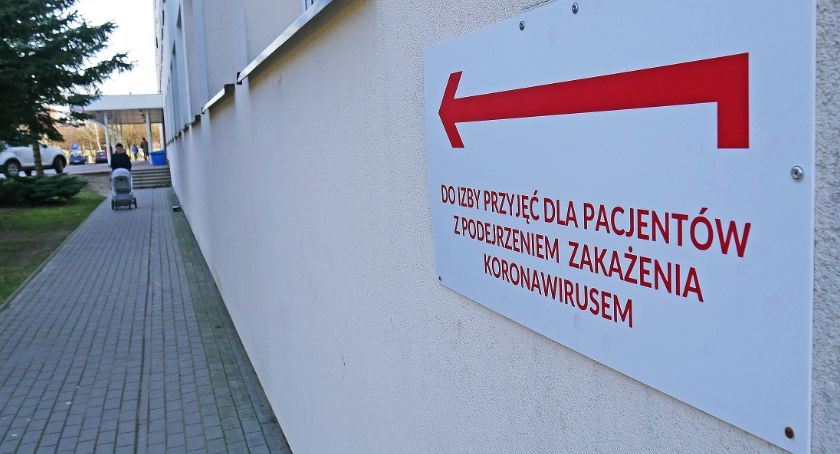 Raport o koronawirusie. Nie żyją 4 osoby z Łomży i powiatu