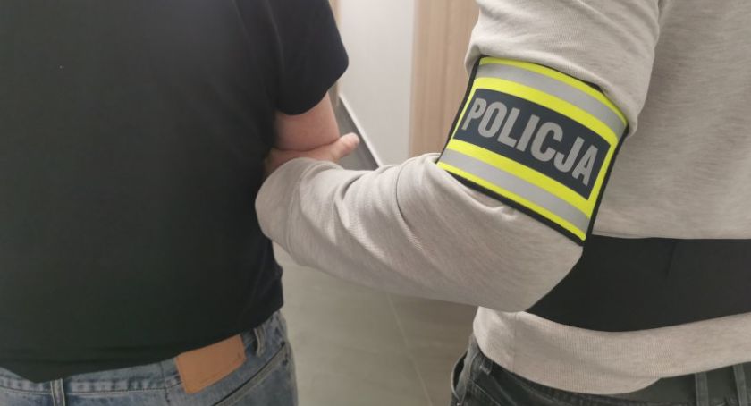 Kradzież z włamaniem w gminie Łomża. Sprawca ukrył 