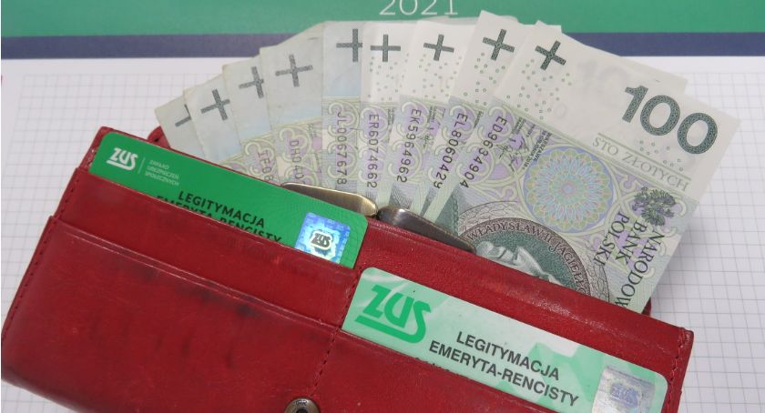 13. i 14. emerytura bez wniosku