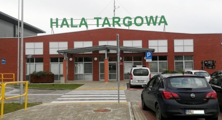 Hala Targowa w Łomży pozostanie otwarta