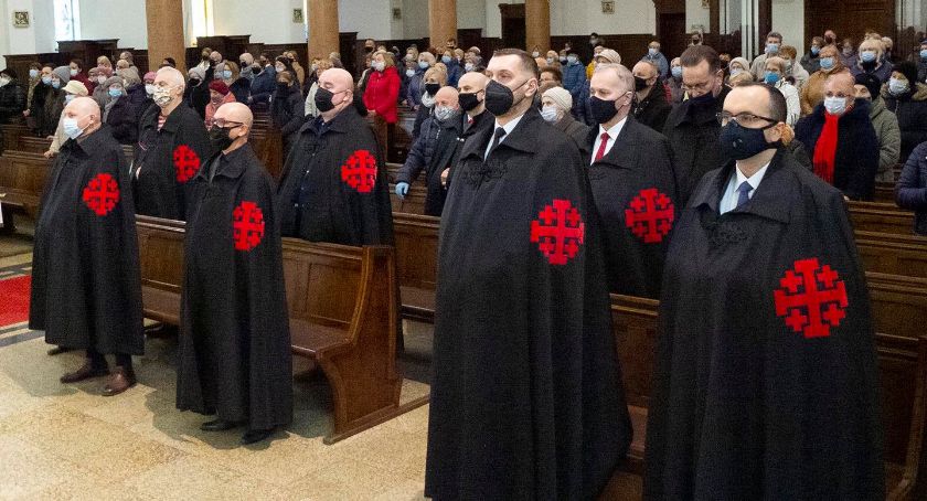 Łomża. Bractwo Krzyża powiększa się [FOTO]