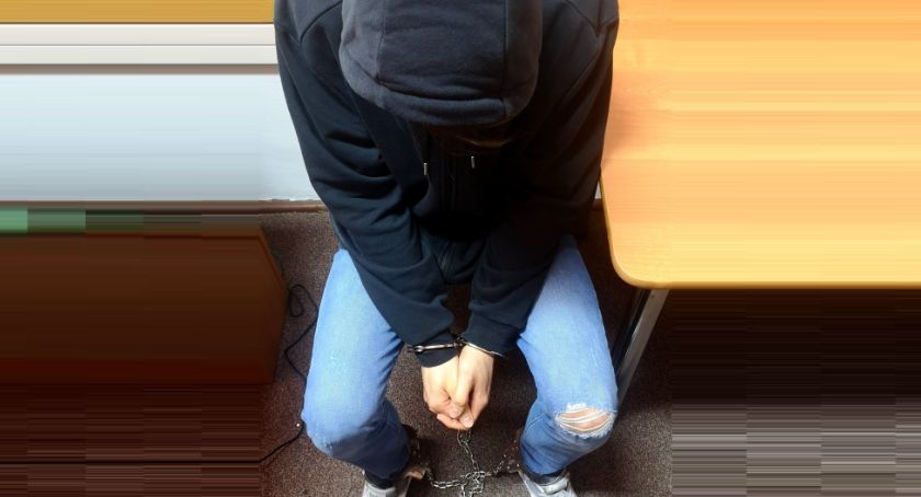 32-letni mieszkaniec powiatu łomżyńskiego usłyszał zarzut zabójstwa. Chodzi o sprawę sprzed 10 lat!