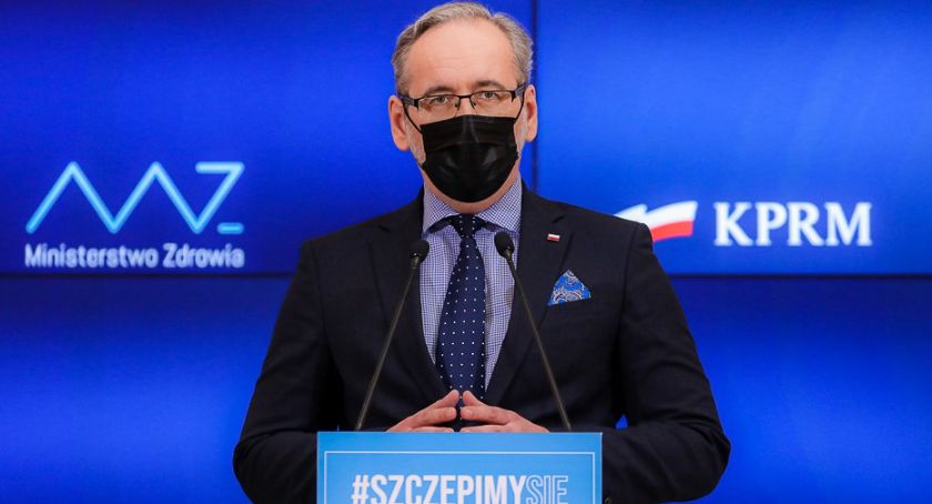 Nauka hybrydowa i odmrożona branża beauty. Obostrzenia w Podlaskiem będą poluzowane! 