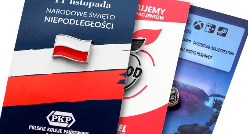 Przypinki metalowe – w jaki sposób je nosić?