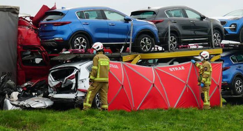 Tragedia w Kisielnicy. W wypadku zginął 21-letni mężczyzna