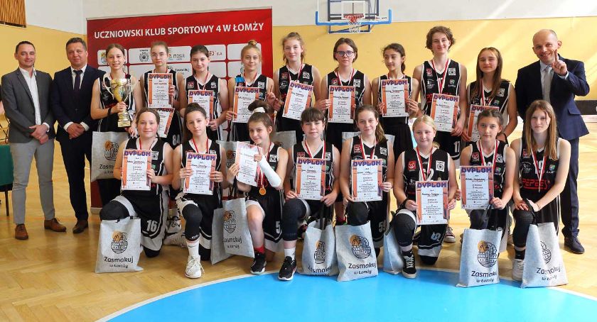 Koszykarki z UKS 4 Łomża z awansem do półfinału Młodzieżowych Mistrzostw Polski [FOTO]