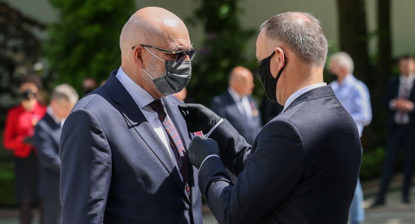 Starosta Lech Marek Szabłowski odebrał Złoty Krzyż Zasługi