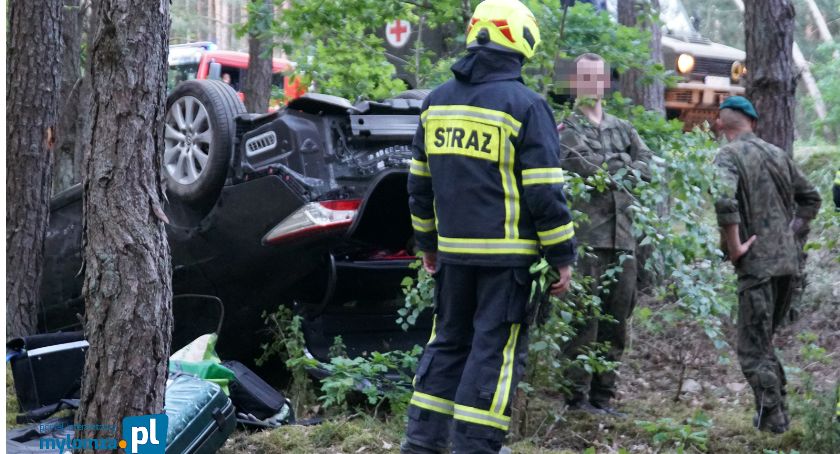 Wypadek za Morgownikami. Dwie osoby poszkodowane [FOTO]