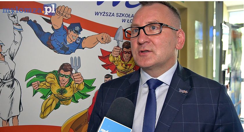 Wyższa Szkoła Agrobiznesu w Łomży zaprasza. Zarejestruj się na studia bez wychodzenia z domu! [VIDEO]