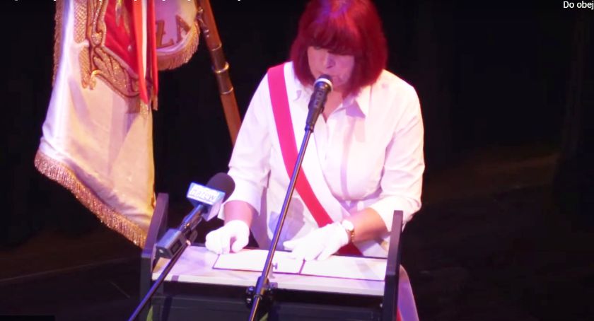 „Uroczysta” prowokacja na uroczystej sesji. List “musiał” być odczytany!