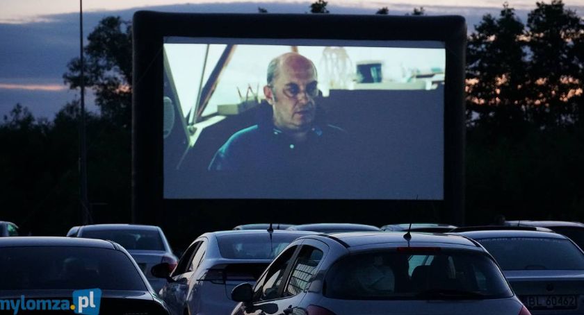 W Łomży rusza Letnie Kino Plenerowe. Sprawdź repertuar! 