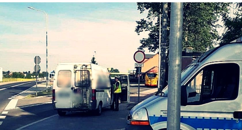 “Trzeźwy poniedziałek” i cztery punkty blokadowe policji