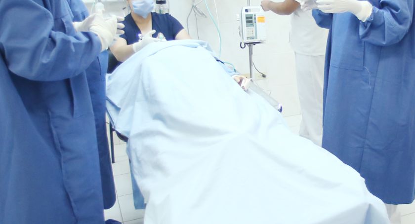 W Łomży wykonano pierwsze przezskórne zamknięcie nieprawidłowego połączenia między przedsionkami serca