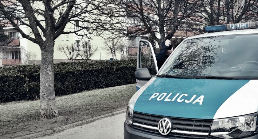 Łomża: Kobieta przygnieciona szafką trafiła do szpitala