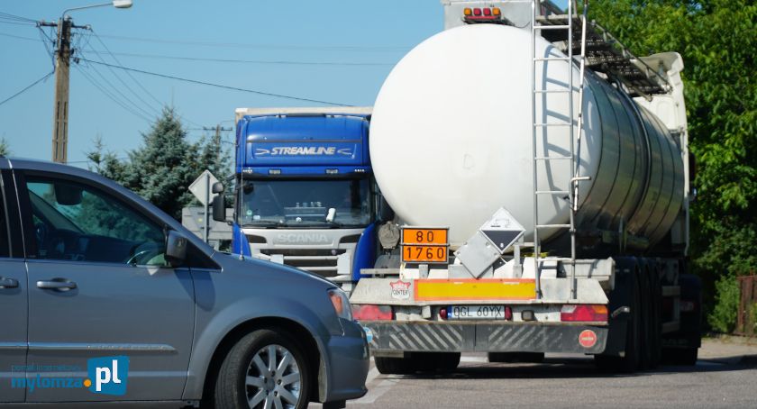 „Polski nieład”, czyli skomplikowany wjazd na nowy odcinek Via Baltiki [FOTO]