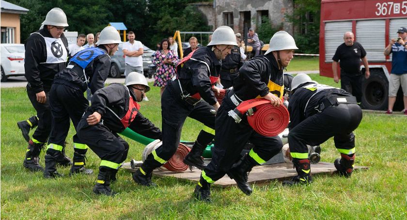 Strażacy z gminy Śniadowo rywalizowali w zawodach sportowo-pożarniczych [FOTO]