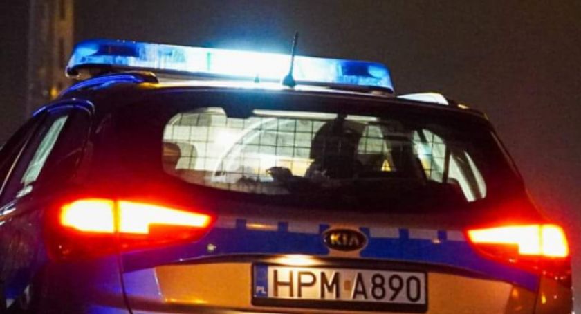 Policjanci zatrzymali dwóch poszukiwanych