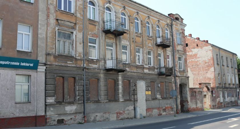 Miasto szykuje się do modernizacji kamienicy przy ul. Polowej