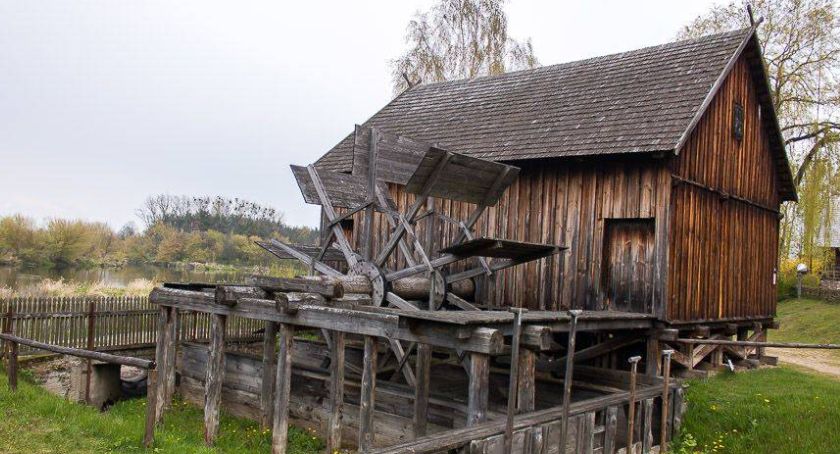 Skansen w Nowogrodzie nie będzie już częścią Muzeum Północno-Mazowieckiego w Łomży