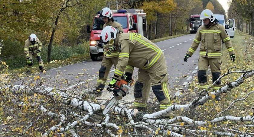 Silny wiatr daje już o sobie znać… [FOTO]