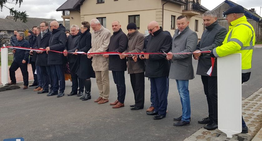 Mieszkańcy Kobylina mają nową drogę [VIDEO i FOTO]
