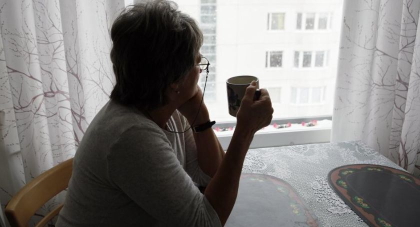 Pandemia koronawirusa. Ponad 1,4 tys. osób na kwarantannie w Łomży i powiecie