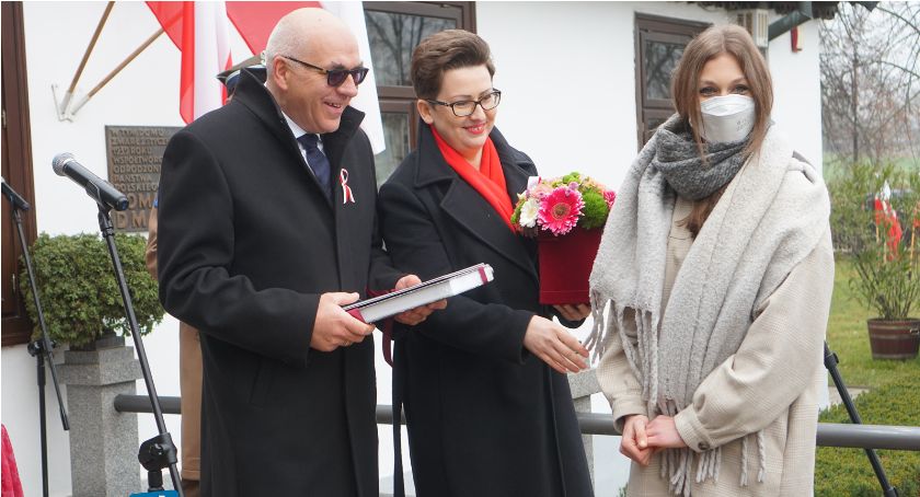 Poznaliśmy laureatów nagród i stypendystów Starosty Łomżyńskiego [VIDEO i FOTO]