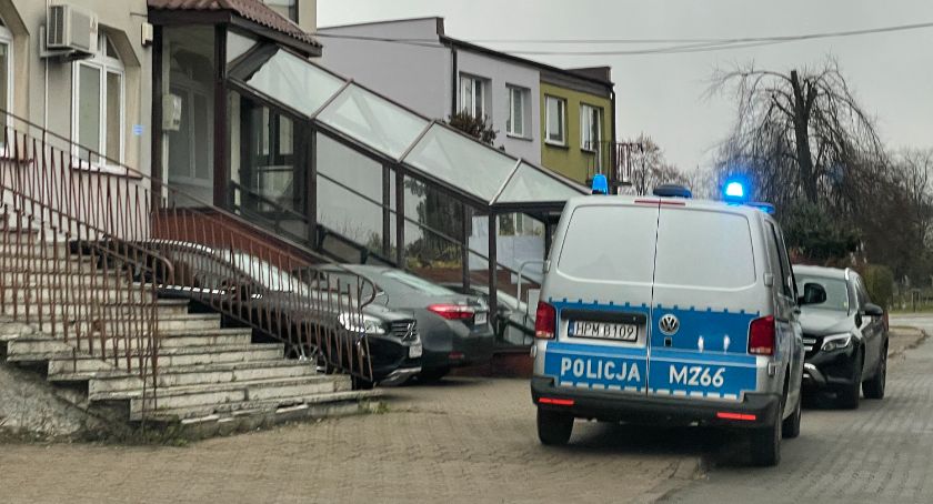 Bomba w Urzędzie Skarbowym w Łomży? Policja prowadzi czynności