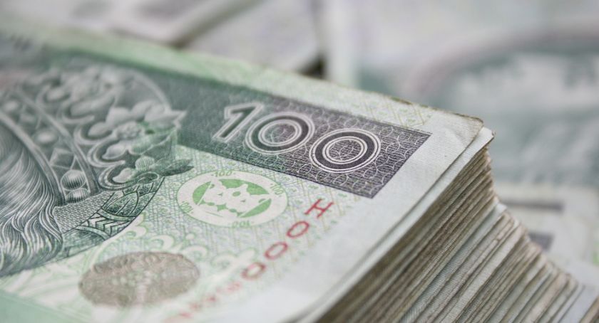 W Podlaskiem 131 tys. emerytów i rencistów dostało już czternastkę