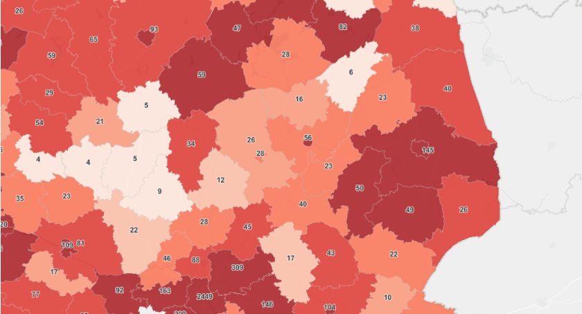 Rekord IV fali w Polsce. Cztery przypadki śmiertelne w Łomży i powiecie