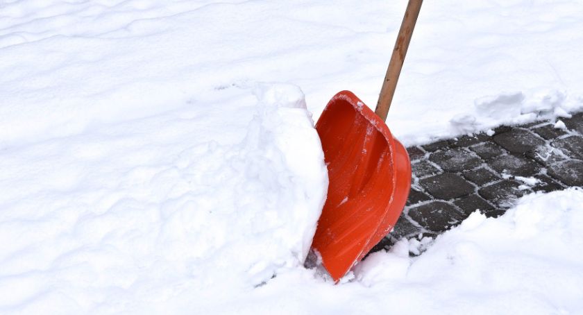 Idą intensywne opady śniegu? Warunki na drogach mogą być trudne