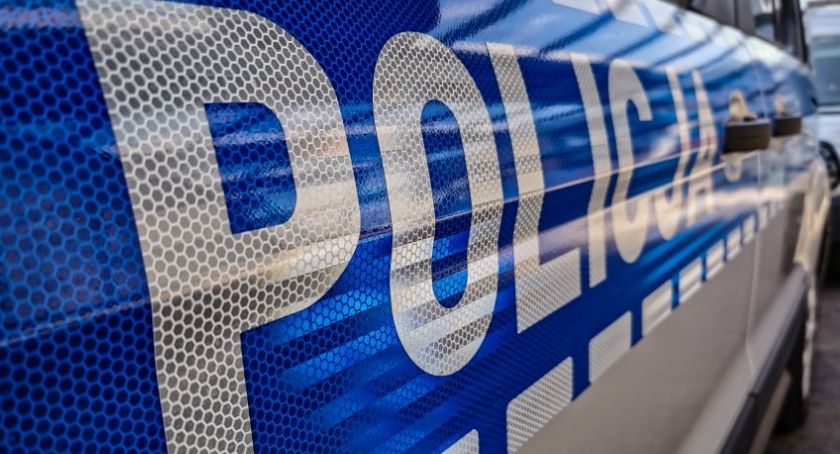 Wyjeżdżał z parkingu na krajową „ósemkę”. Miał ponad 2 promile