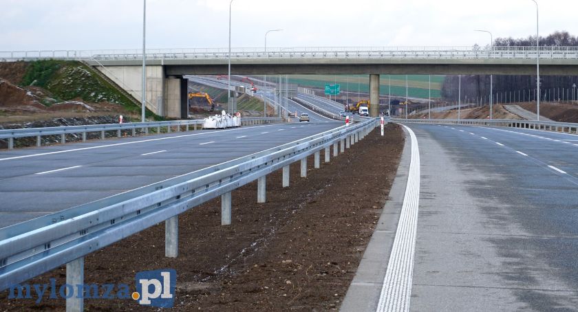 Kończy się budowa jednego z odcinków obwodnicy Łomży [VIDEO i FOTO]