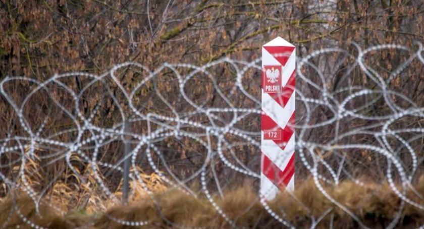 Służby białoruskie niszczyły zasieki na granicy