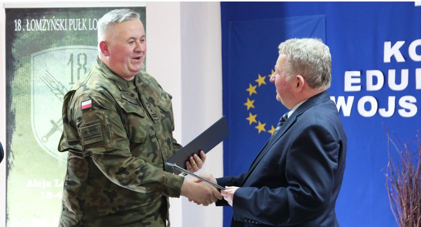 Z branżówki do wojska. A po drodze... Koło Edukacji Wojskowej [FOTO]
