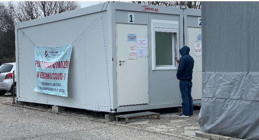 COVID-19. Łomża i powiat z 17 nowymi przypadkami