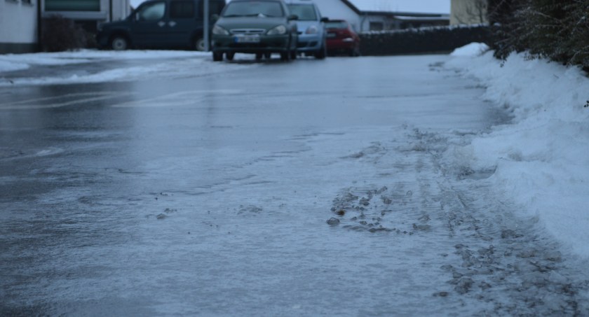 Będzie ślisko! IMGW ostrzega