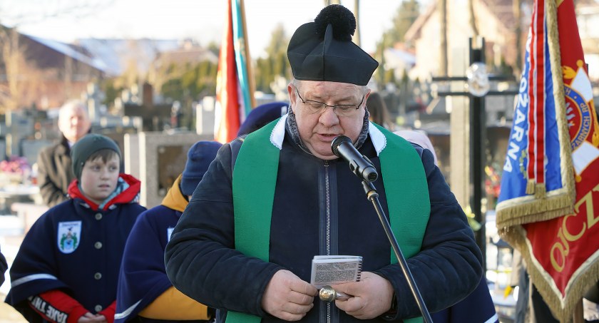 Śniadowo: Poświęcono pomnik bohaterów Powstania Styczniowego [FOTO]