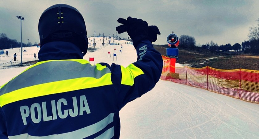 Unikał patrzenia na policjantów. To wystarczyło