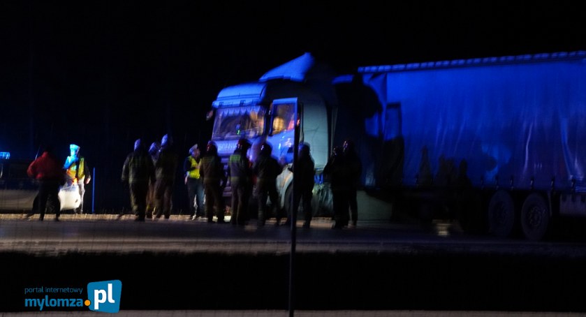 Kisielnica - Stawiski: Tir zablokował Via Baltikę [FOTO]
