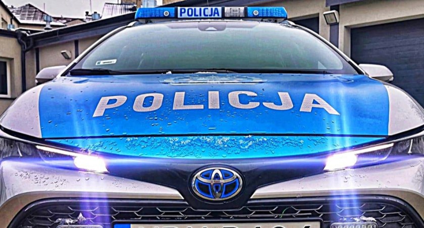 28-latek z sądowym zakazem wsiadł za kierownicę