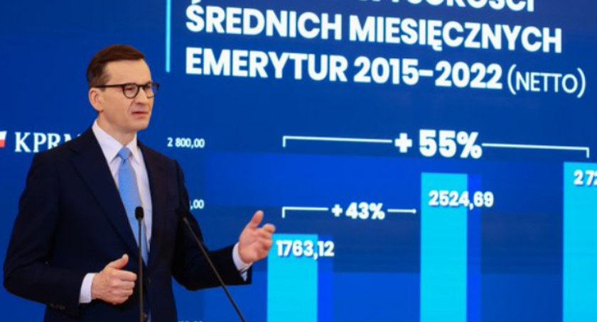 Więcej pieniędzy dla emerytów