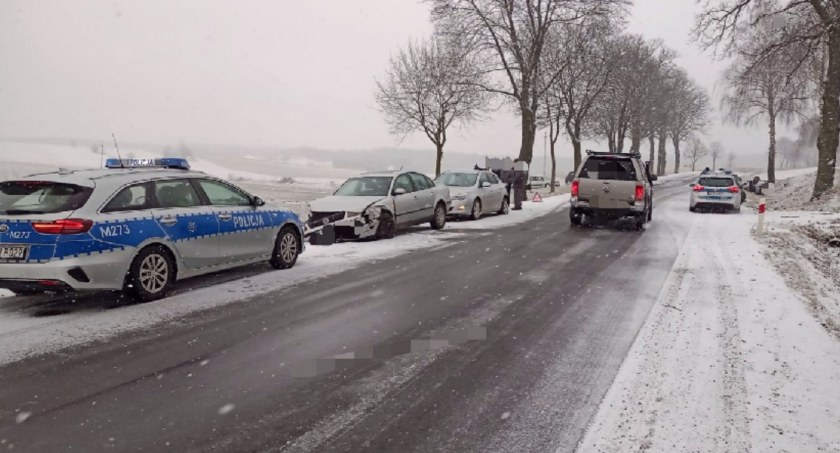 Ślisko na drogach! Mnożą się kolizje