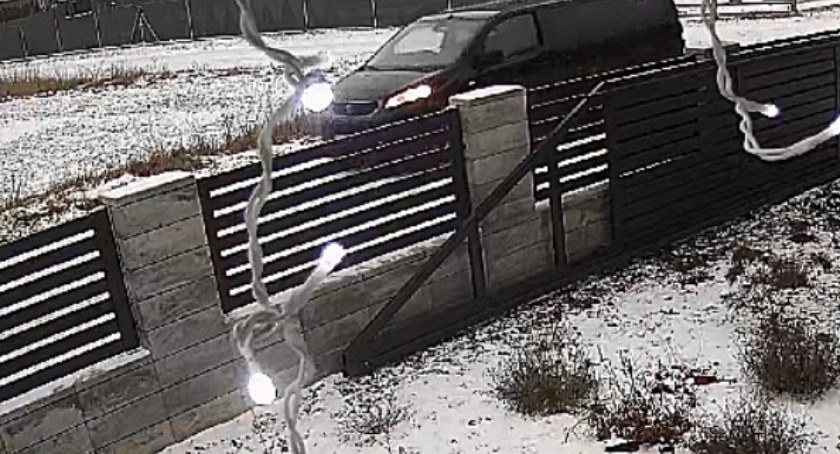 Gdzie jest Jakub Szerszniew? Policjanci szukają kierowcy ciemnego samochodu! [FOTO]