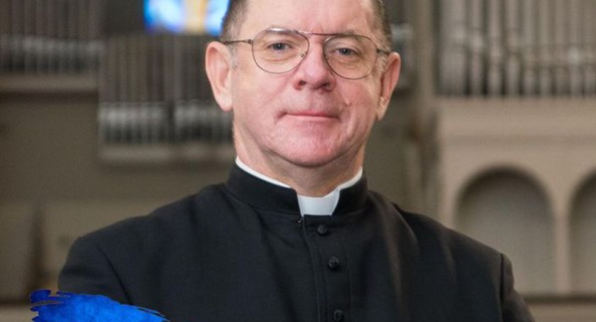 Ks. Andrzej Godlewski: 